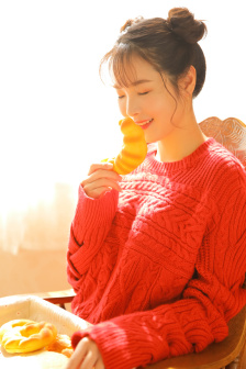 蒙娜小魔女